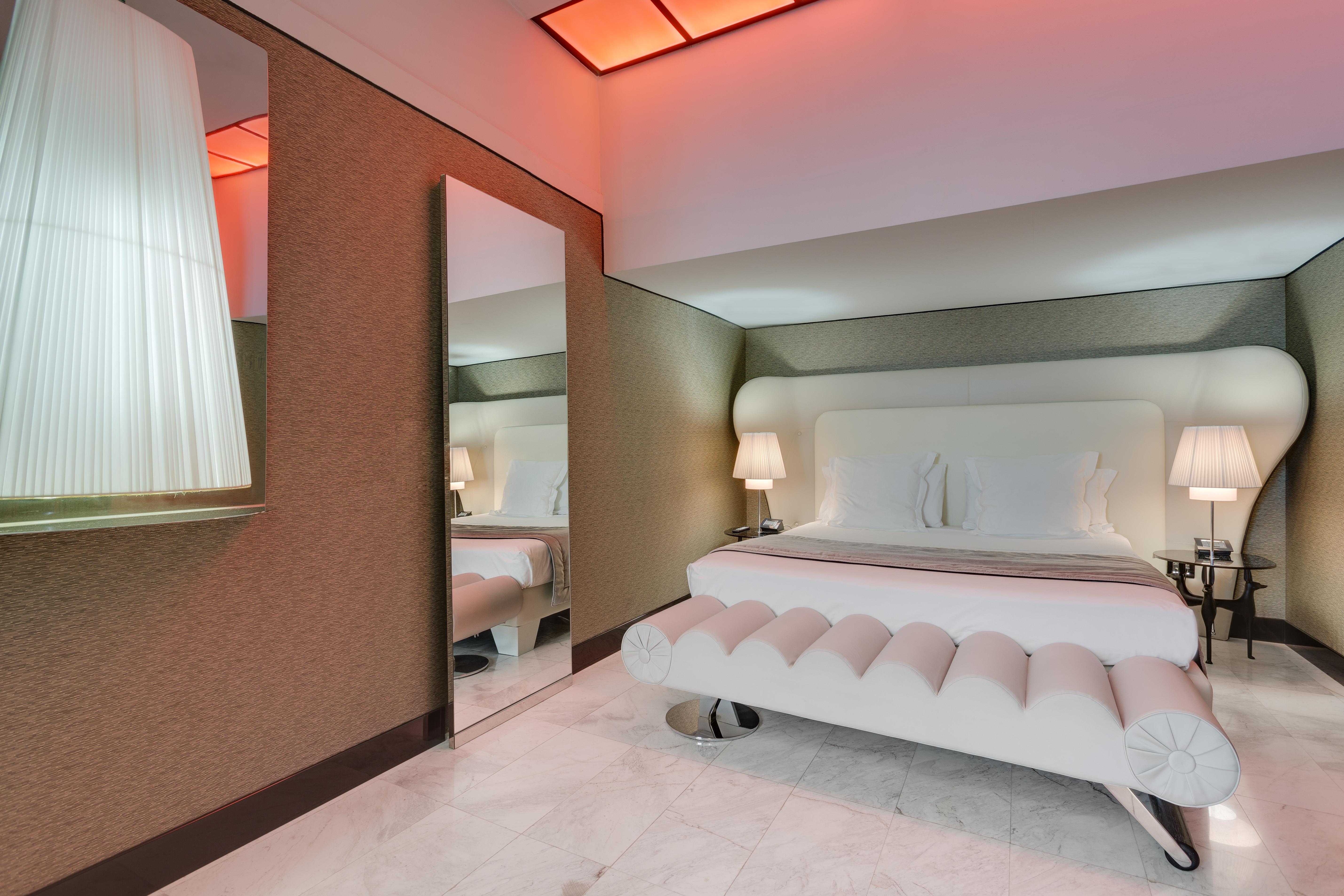 แกรนด์ โฮเทล ปาลาเช โรม Hotel ภายนอก รูปภาพ