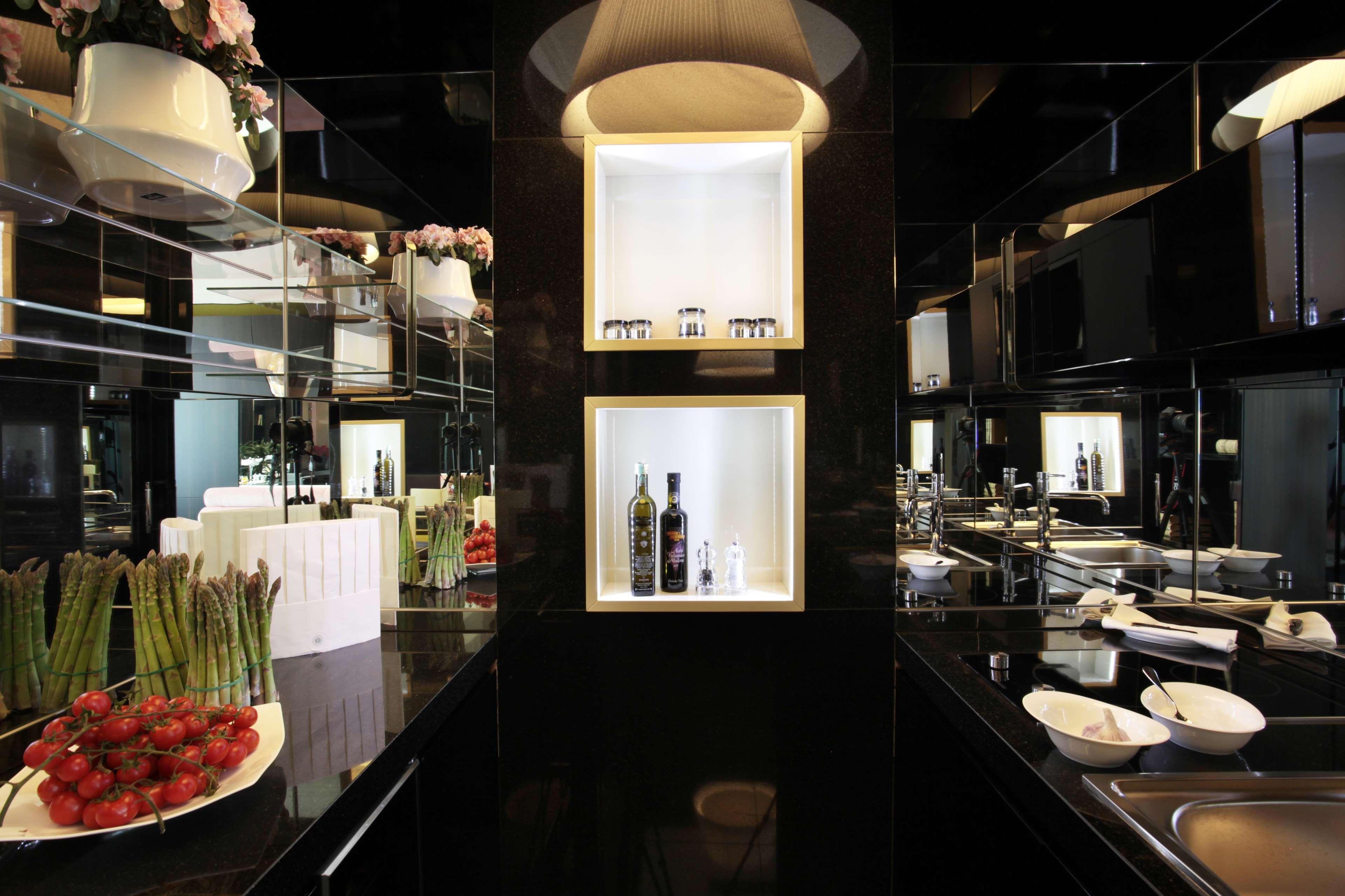 แกรนด์ โฮเทล ปาลาเช โรม Hotel ภายนอก รูปภาพ